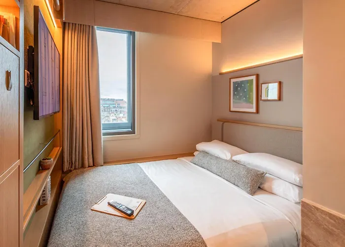 Wren Urban Nest 4*