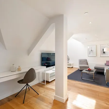 Wren Urban Nest 4*